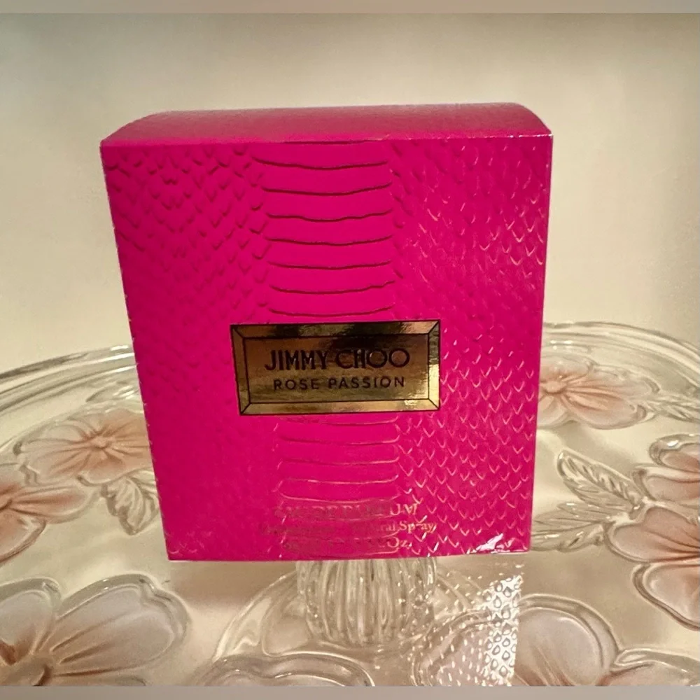Jimmy Choo Pink Bath & Body Fragrance